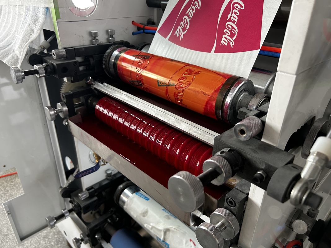 Semi автоматическая печатная машина 320mm ярлыка Flexo 2 цветов 80m/минута